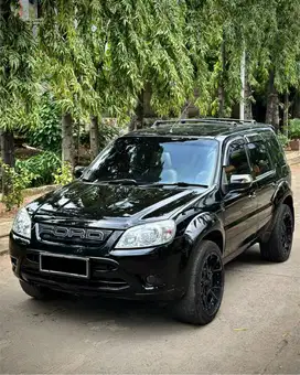 Ford Escape 2.3 XLT Limited Hitam 2011 Tdp Murmer Ori Menarik Bu Baru