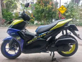 (DP 500)‼️ Yamaha Aerox Connected Kuning Biru Mulus 2023 Cash Kredit