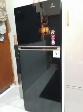 Kulkas Polytron baru 2minggu beli