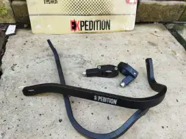 Crash bar stang