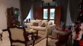 Dijual Rumah Bagus Pinggir Jalan Pulomas