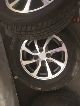 Velg original OEM Sigra 2018