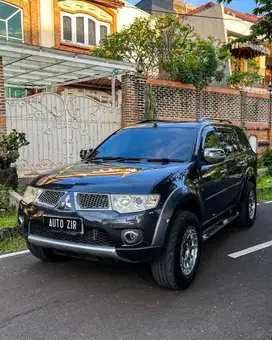 Mitsubishi Pajero Sport Dakkar Grey 2012 TdpMurmer Ori Menarik Bu Baru