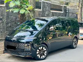 [CASH] Hyundai Staria Signature 7 2021