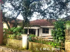 Dijual rumah kokoh pinggir jalan ramai penduduk strategis