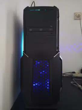 Komputer Design/Games ( i7 4.40 Ghz, RAM 32GB, GTX 1070 8GB, SSD 512G)