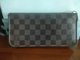 Dompet Louis Vuitton Damier Ebene