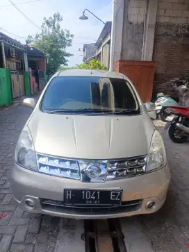 Nissan grand livina 1.9 xv manual thn 2008