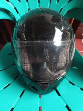 HELM Full face hitam