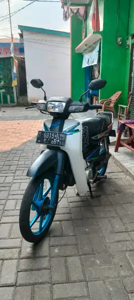 Astrea legenda 2002