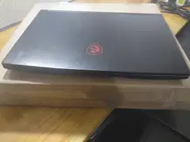 Laptop Gaming MSI core i5 gen 11