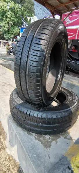 Michelin XM2 175 65 14