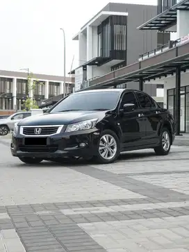 Accord VTIL 2008 hitam