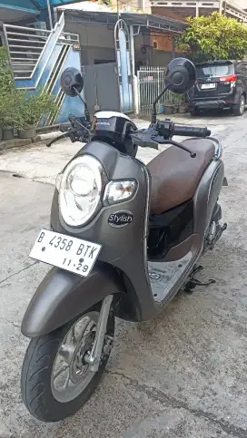 Honda Scoopy donuts tahun 2018.