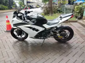 Dijual motor Kawasaki ninja 250