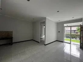 Dijual Rumah Siap Huni Taman Kopo Indah 5 Sommerville Bandung