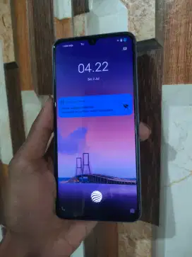 Vivo V25 5G 8+8/256 nfc FP layar aman body pemakaian hp Chasan