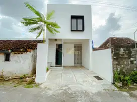 RUMAH MURAH, MINIMALIS, 15 MENIT KE KAMPUS UGM JOGJA