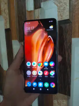 Poco X3 nfc 8+3/128 Snapdragon732 nfc hp Chasan body pemakaian