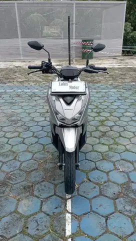 Nia:BEAT STREET PLAT F KAB DP 1.2JT PAJAK HIDUP MOTOR BERGARANSI