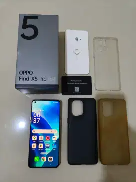 Hp oppo find x5 pro white 12/256 mulus sperti baru garansi 3 bulan