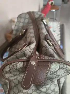 Gucci Speedy authentic