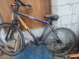 SEPEDA GUNUNG BAN 26 WIM CYCLE ALOY
