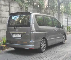 Nissan Serena 2015 Bensin