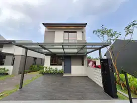Rumah Idaman Park Serpong 2 Lantai DP 2,5% 400Ha Di kawasan Elite