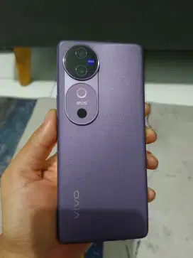 Vivo V40 5G 12/256 Garansi Resmi