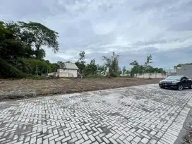 Setrategis Area kampus UII, Tanah pekarangan cocok Bangun Kos-Hunian