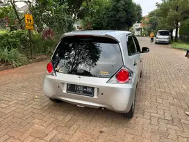 HONDA BRIO S A/T 2012
