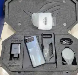 Asus rogphone 6 5G 12/256 gb edisi Batman ( Limited edition)