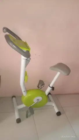Sepeda Statis Speeds Kondisi masih mulus
