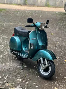 Vespa Exclusive 2 thun 91 plat 2029