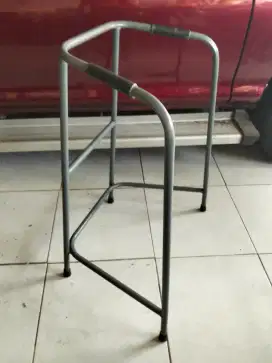 Jual alat bantu jalan kesehatan