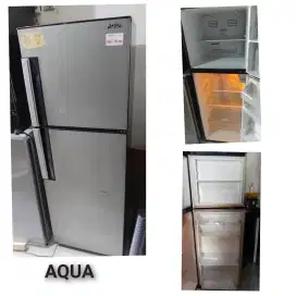 Kulkas AQUA bekas bergaransi