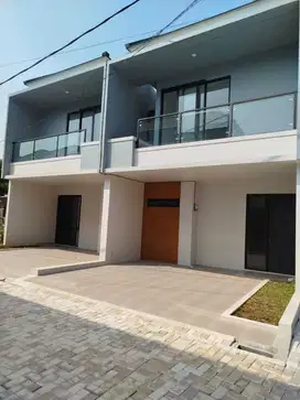 FOR SALE!! RUMAH MEWAH SUPER MURAH BEBAS BANJIR DEKAT TOL JATIASIH