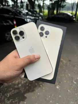 Iphone 13 pro max internal 256GB resmi ibox bawaan masih ada semua