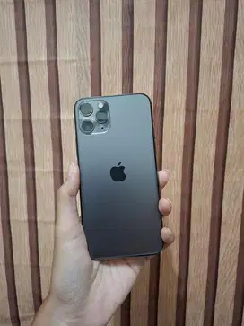 JUAL iPhone 11 Pro 512 GB
