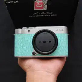Fujifilm X-A10 Body Only