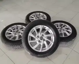 Jual velg+ban sepaket baru 3-4 bulan kurang lebih dari baru Ring 14