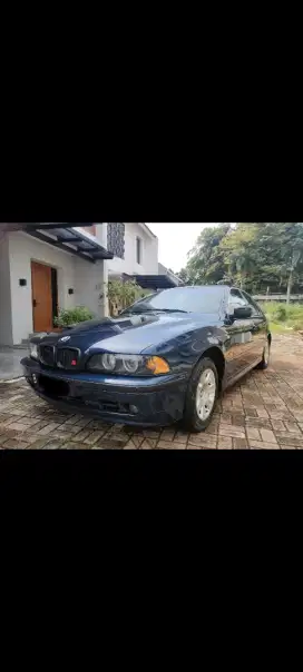 BMW E39 520i 2001 A/T Antique Condt!