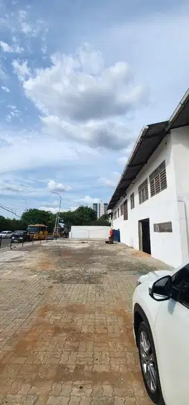 Dijual Gudang di pinggir Jalan Raya Lingkar Luar  Cengkareng