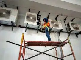 Jasa perbaikan AC service ac bongkar ac service kulkas mesin cuci