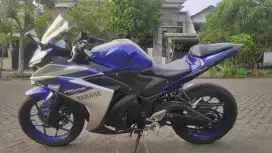 Yamaha R25 ABS 2016