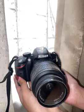 DIJUAL NIKON D3200 DSLR