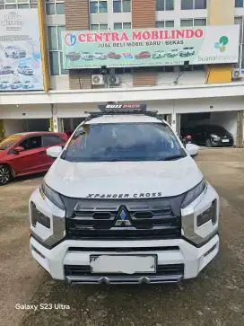 Xpander Cross 1.5 matic 2022 putih dp 28 jt