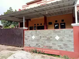 Rumah Murah Posisi Hook Semi Furnished Lokasi Mainroad Di Ngamprah