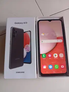 Samsung Galaxy A 13 Black (4G) LTE 6+6/128 Gb Lengkap